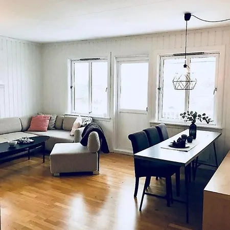 Keybutler Central Holiday Home Osterveien Apartament *